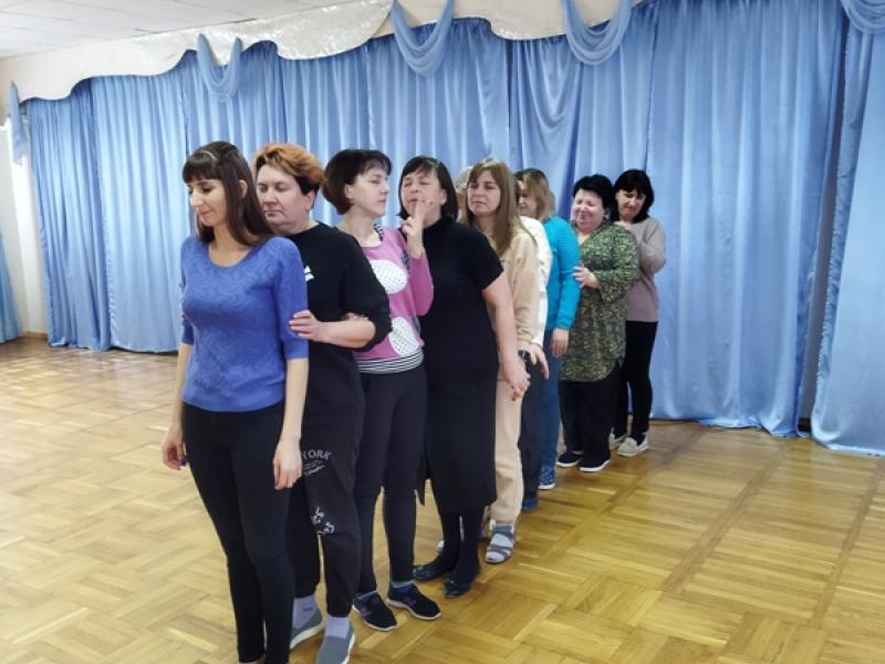  Тренинг для педагогов на тему: «Командный дух». Педагог-психологКарпович К.В.
