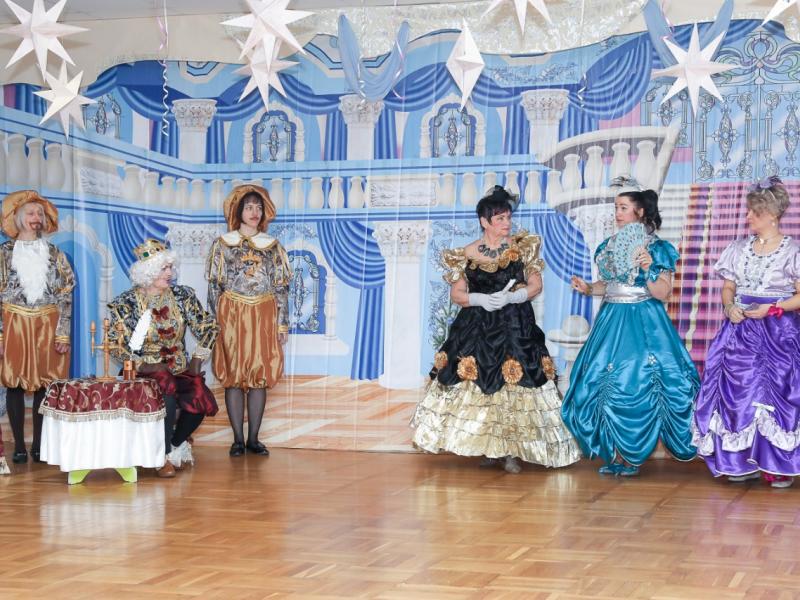 Новогодняя сказка "Золушка"