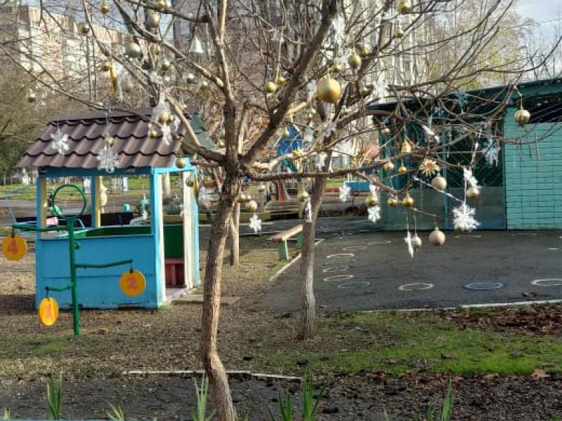 ЗИМНЯЯ СКАЗКА НА УЧАСТКАХ ДЕТСКОГО САДА
